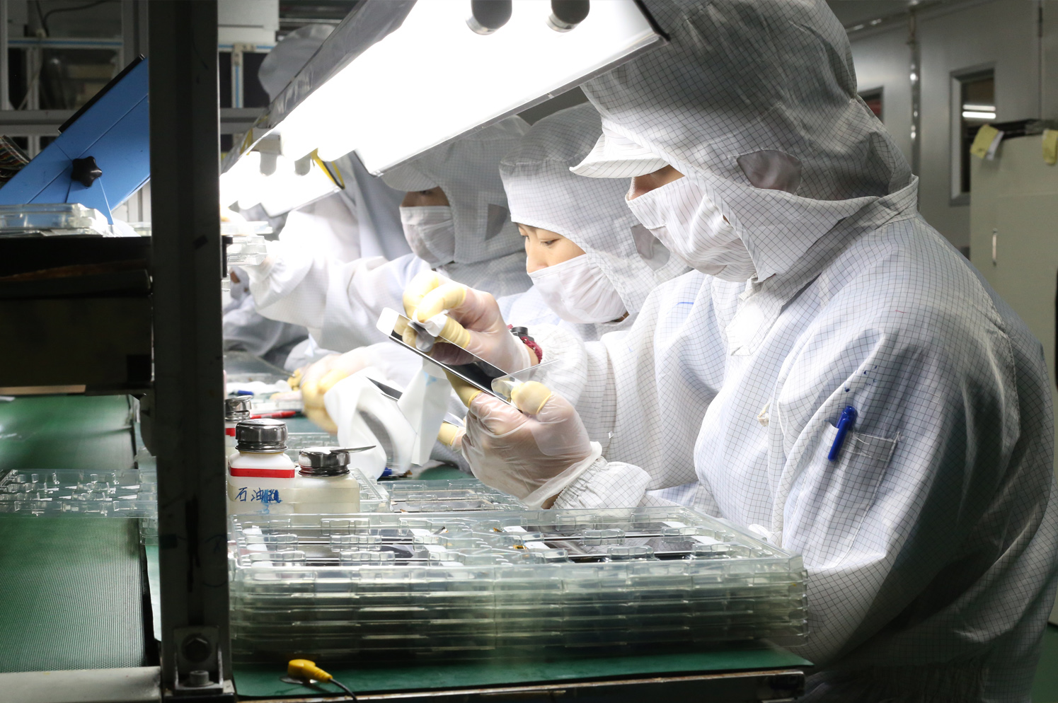 多點觸摸屏價格，批量生產(chǎn)價格貴嗎？